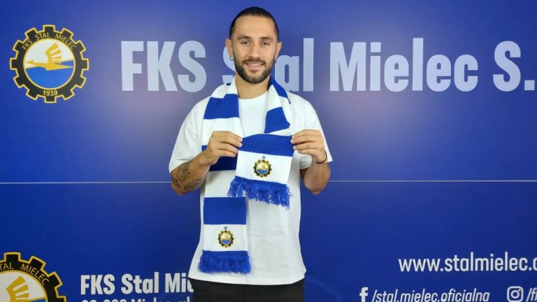 Mario Losada firma por el FKS Stal Mielec polaco