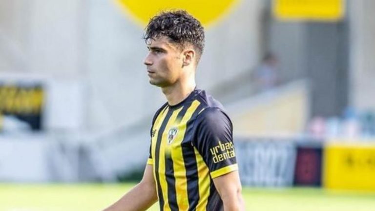 Unai Buján, en un duelo de esta campaña con el Barakaldo CF