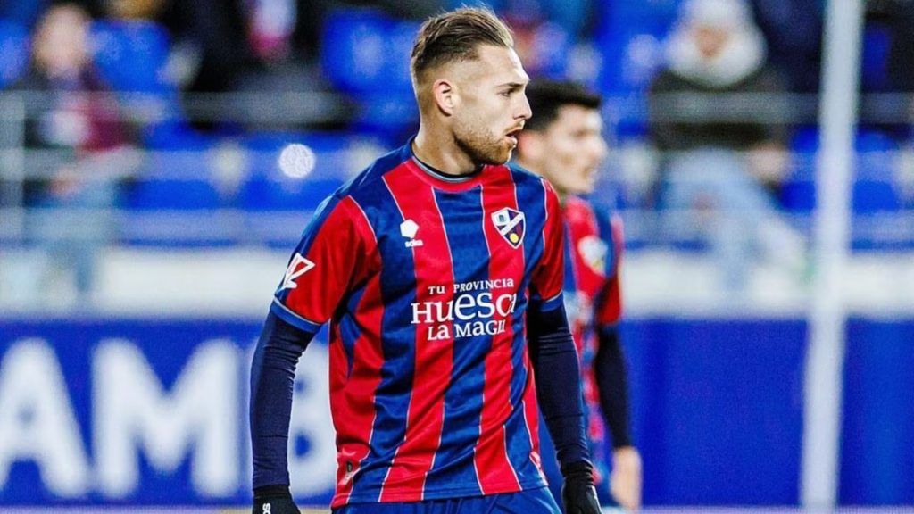 Diego González defenderá los colores de la AD Ceuta esta temporada 2025-26