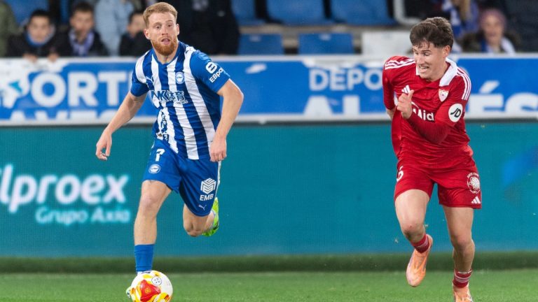 Los datos de BeSoccer Pro desvelan que Carlos Vicente es el mayor centrador de 2025 en LaLiga EA Sports