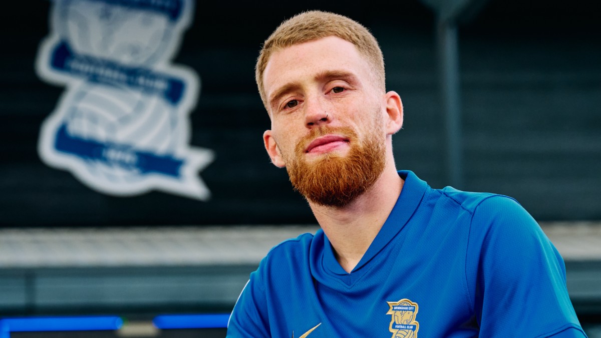 Carlos Vicente, feliz tras cambiar el Deportivo Alavés por el Birmingham City FC