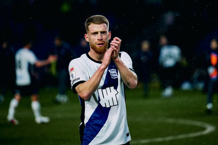 Inmejorable debut de Caros Vicente con la camiseta del Bimingham City FC