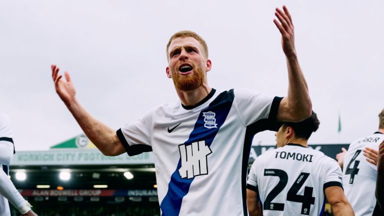 Carlos Vicente ha anotado su primer gol con el Birmingham City, undécimo de la temporada