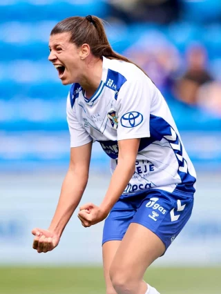 Instagram post from emartsoccerfem. This post is in position 4.