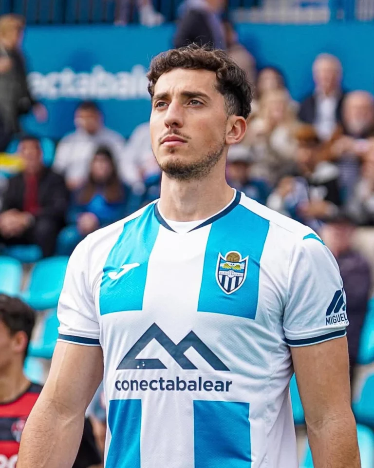 Instagram post from emartsoccerpro. This post is in position 4.