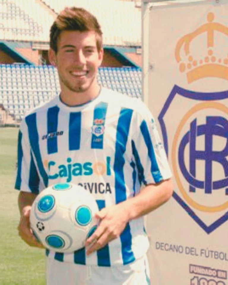 Instagram post from emartsoccerpro. This post is in position 0.