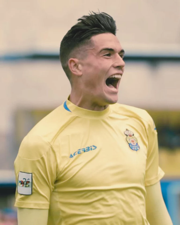 Instagram post from emartsoccerpro. This post is in position 5.